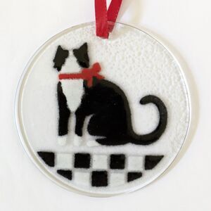 Peggy Karr Tuxedo Cat with Red Bow Glass Ornament Sun Catcher 3.5" VTG Signed